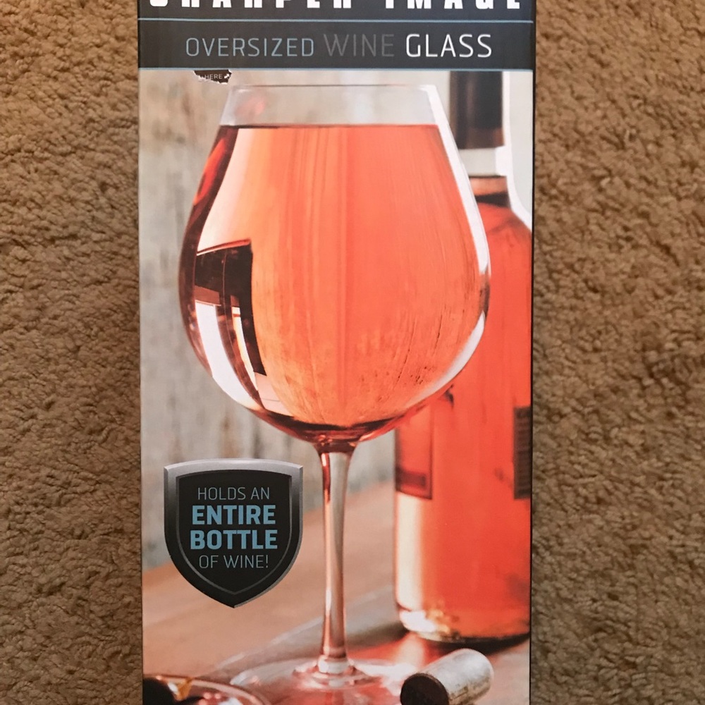 🚫🚫Jumbo wine glass🚫🚫SOLD